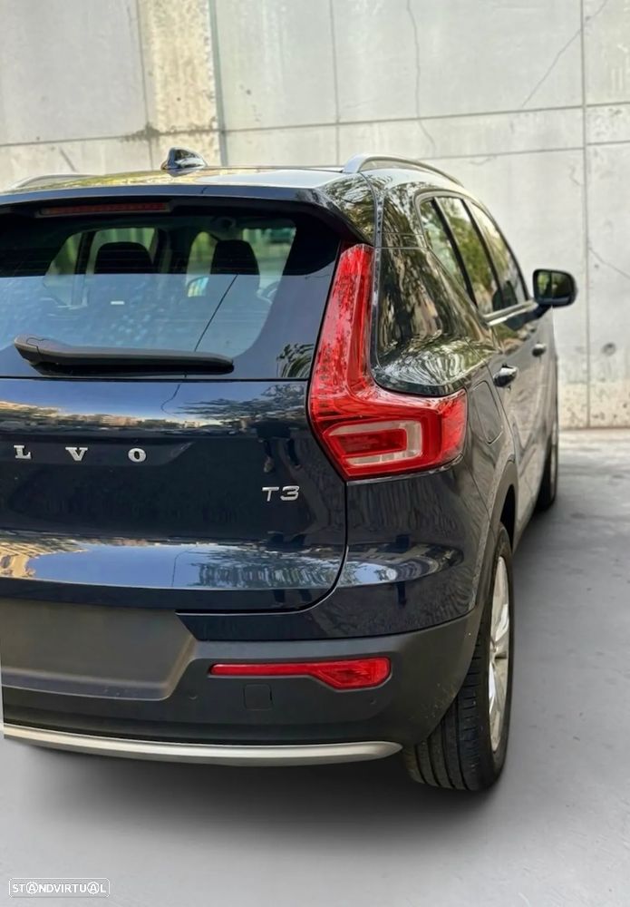 Volvo XC 40 1.5 T3 - 7