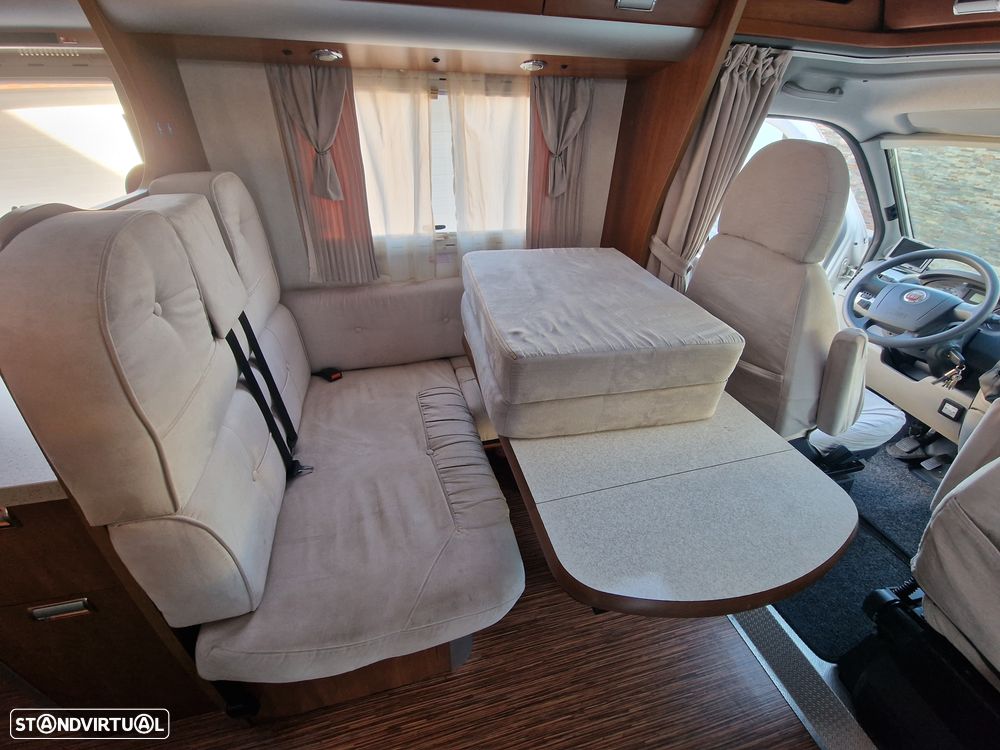 Laika Kreos 3010 cama transversal garagem grande - 9