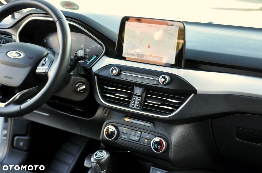Ford Focus - 26