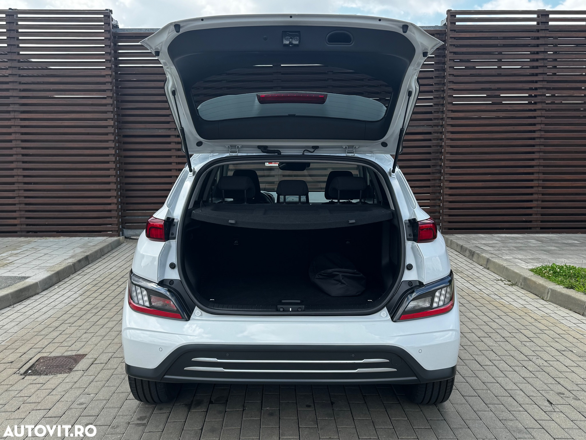 Hyundai KONA EV Advantage - 21