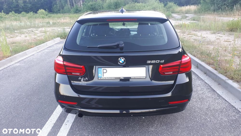 BMW Seria 3 320d - 15