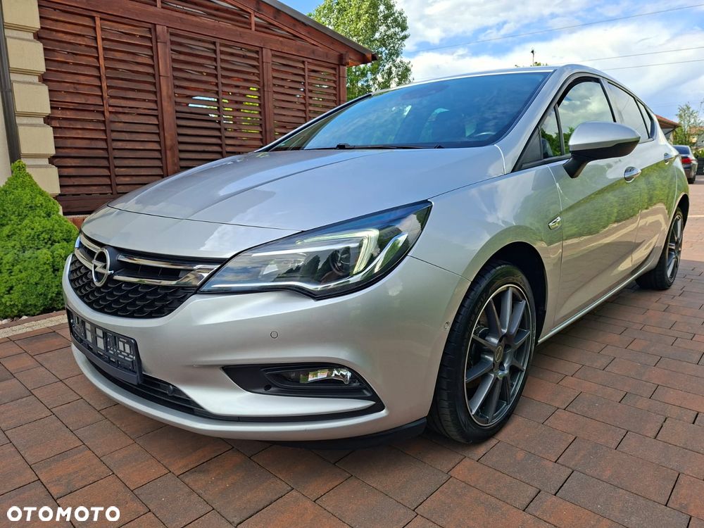 Opel Astra 1.4 T Elite S&S - 4