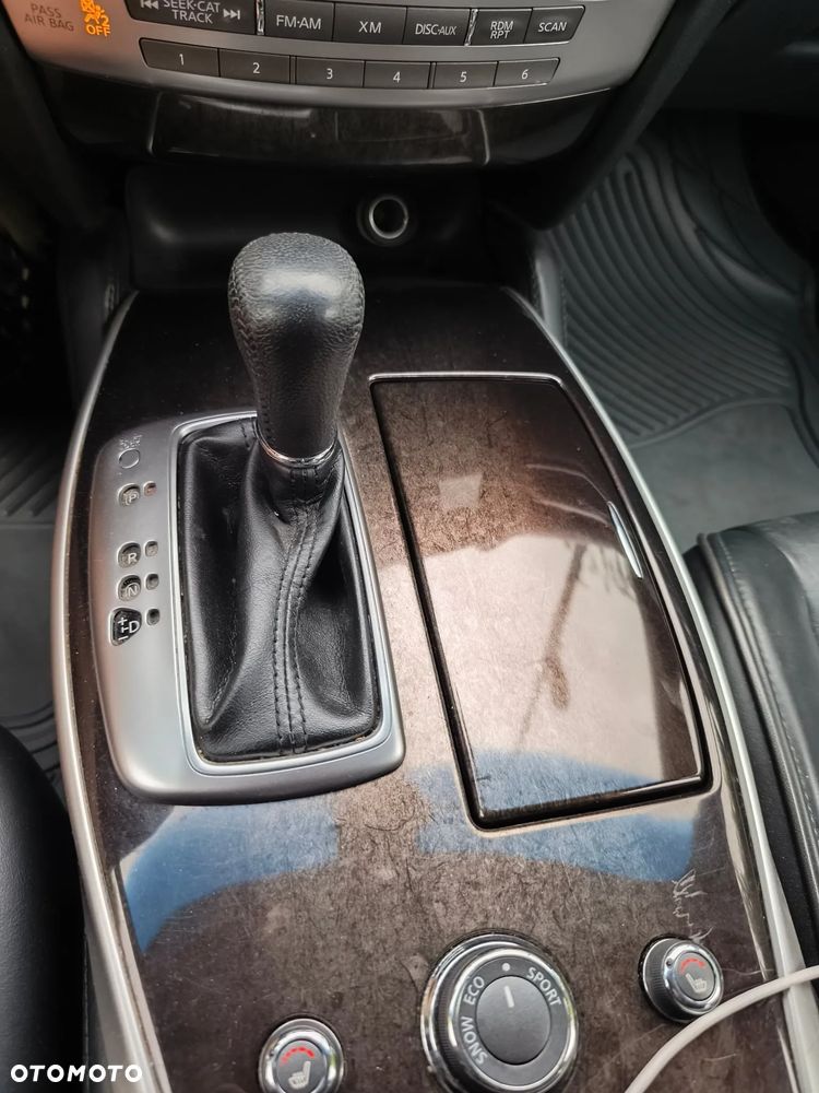 Infiniti QX60 - 8