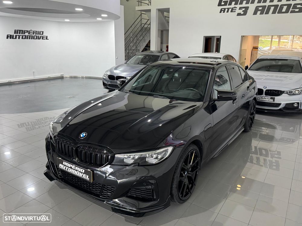 BMW 330 e Pack M Auto - 3