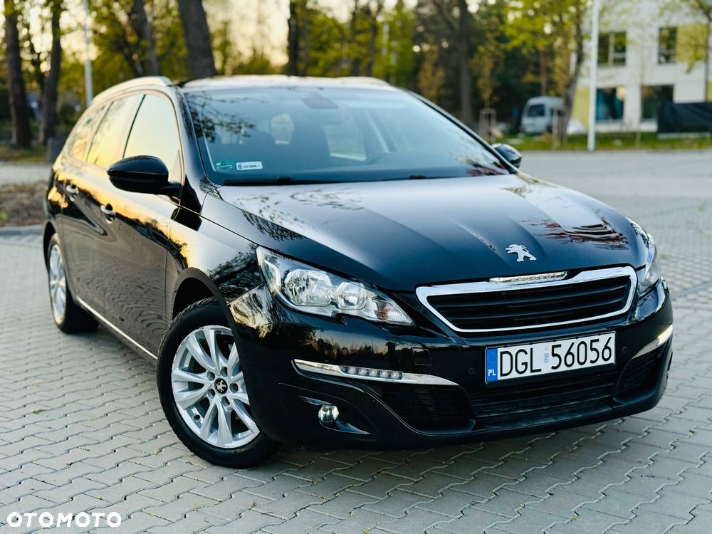 Peugeot 308 - 25