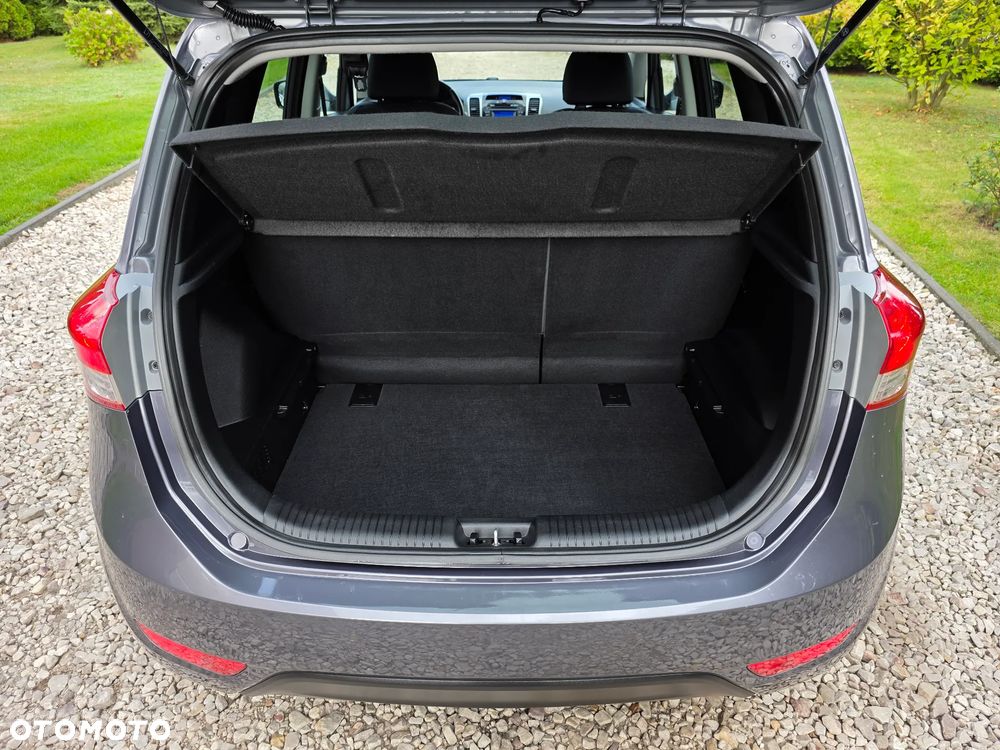 Hyundai ix20 - 33