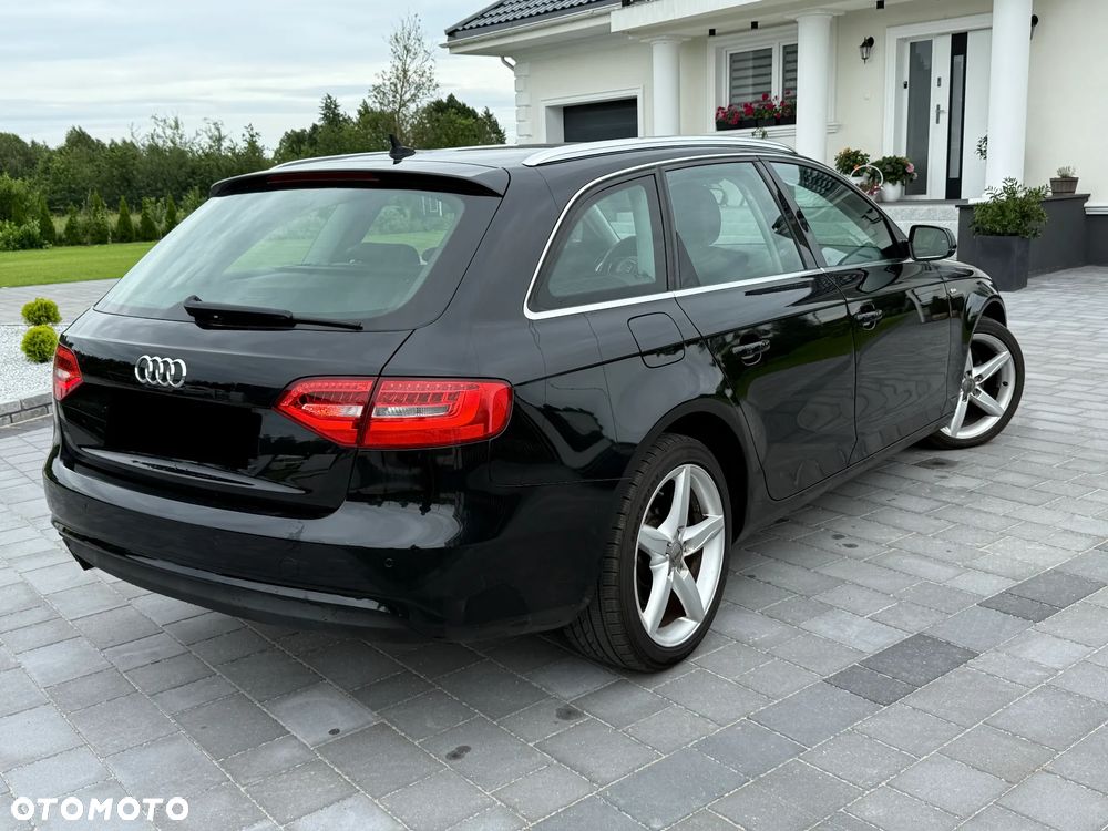 Audi A4 Avant 2.0 TDI DPF multitronic S line Sportpaket - 2