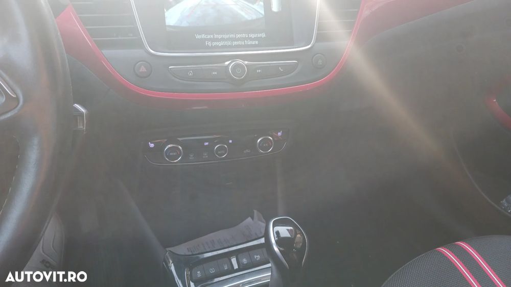 Opel Crossland 1.2 Start/Stop Aut. GS Line+ - 15