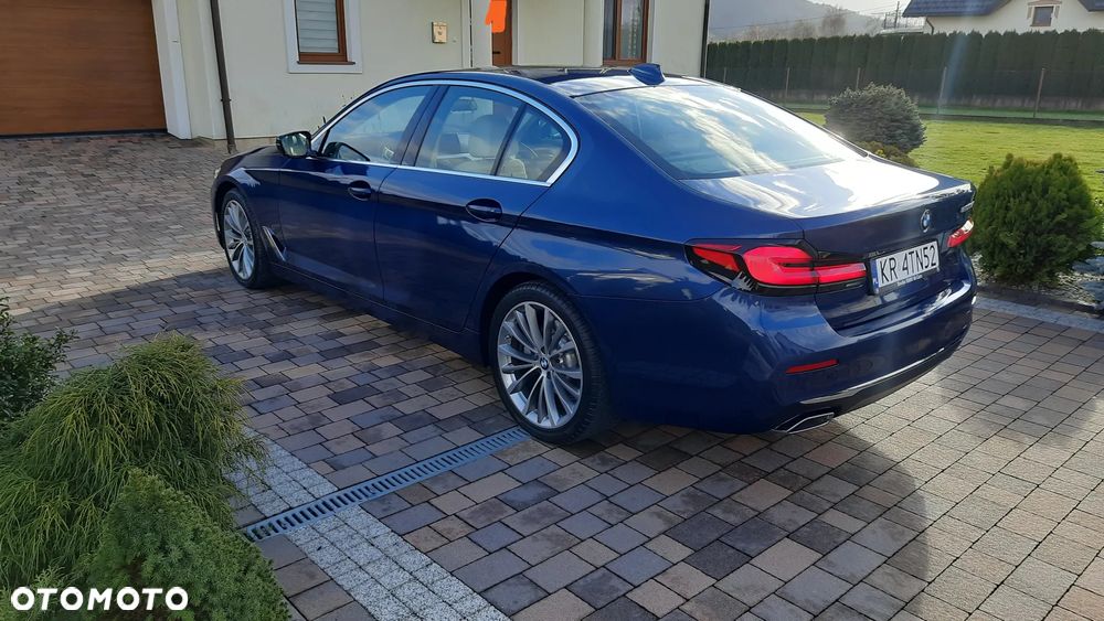 BMW Seria 5 520d - 8