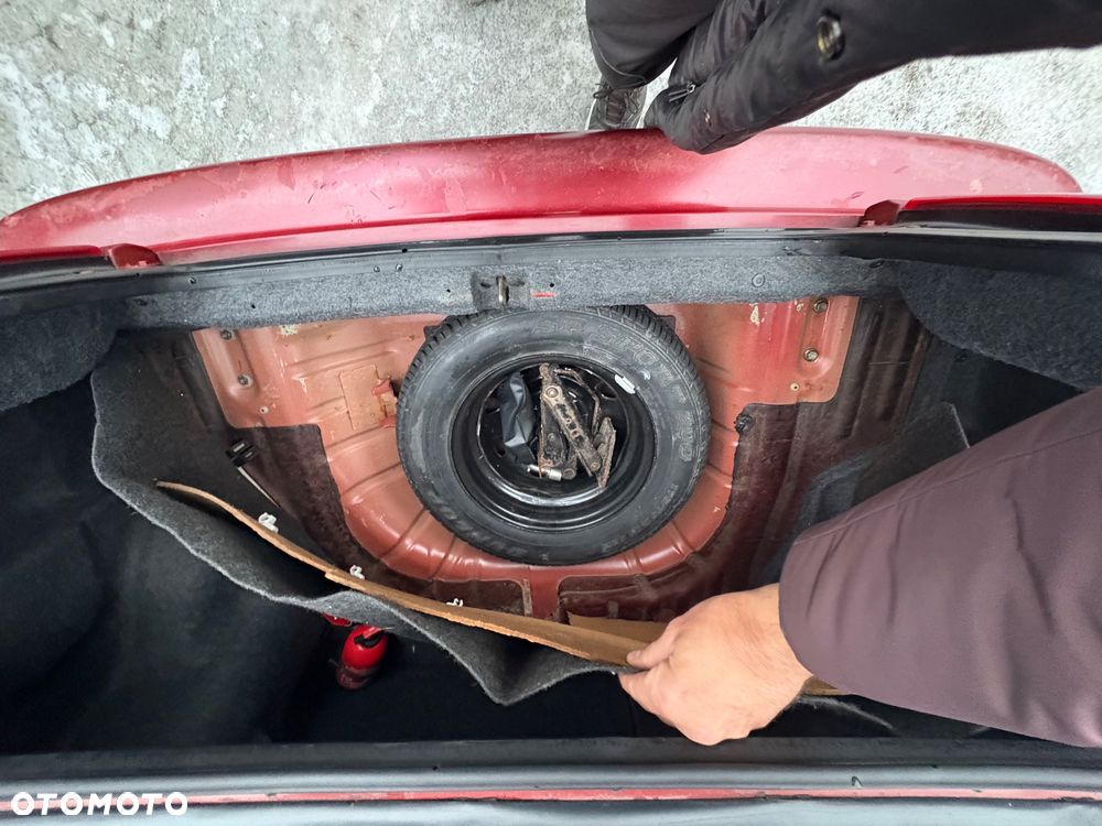 Suzuki Baleno 1.6 GLX - 21