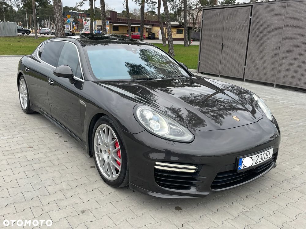 Porsche Panamera Turbo Executive PDK - 18