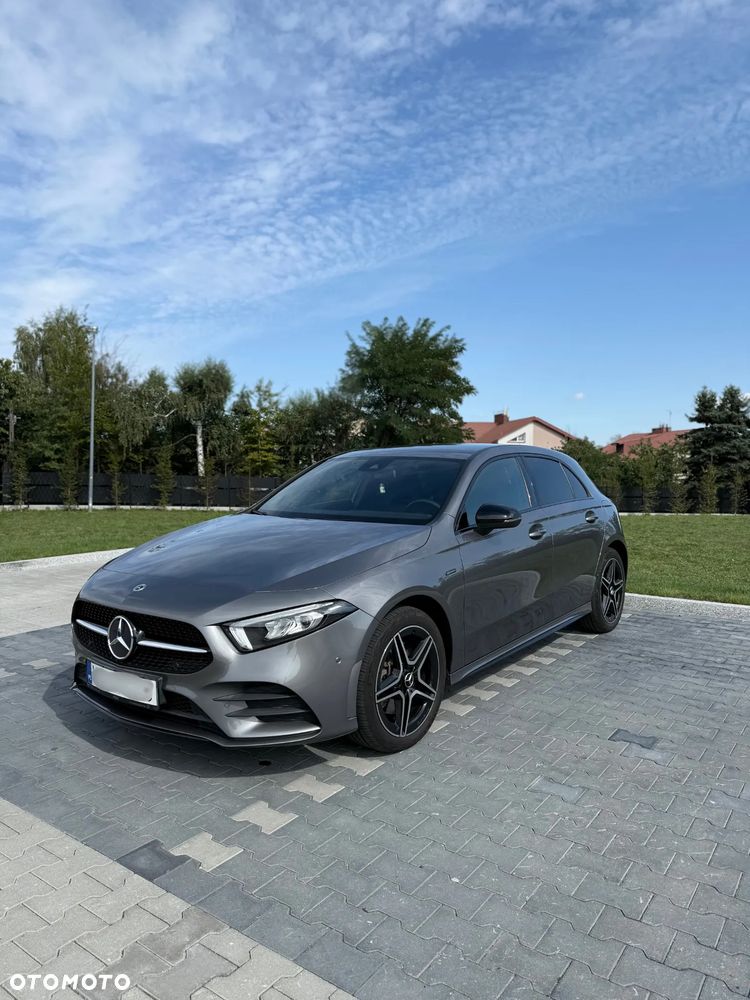 Mercedes-Benz Klasa A 250 e PHEV AMG Line 8G-DCT - 13