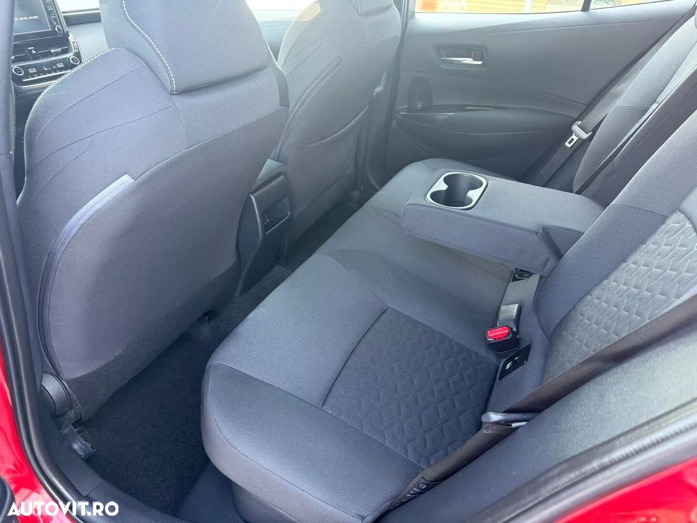 Toyota Corolla 1.8 HSD Business - 22