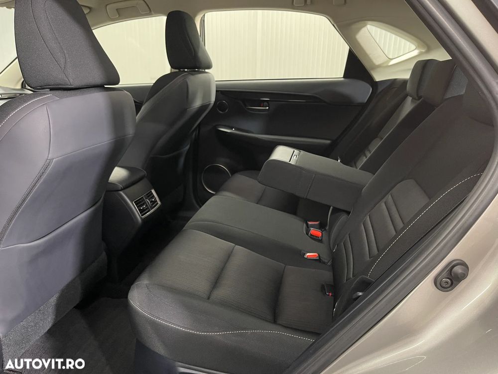 Lexus Seria NX 300h AWD Business - 11