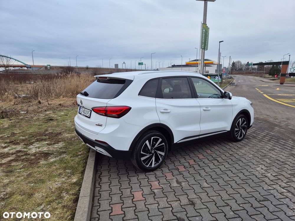 MG ZS Hybrid+ Luxury - 5