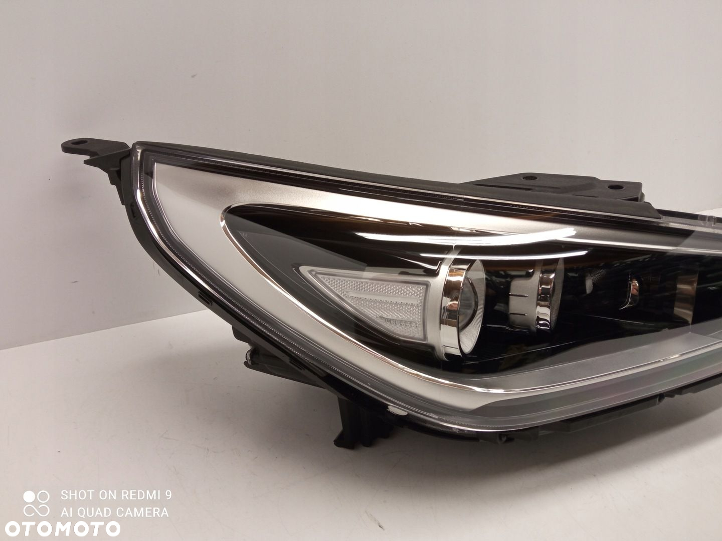 LAMPA PRAWA FULL LED HYUNDAI I30 III 92102G4100 - 2