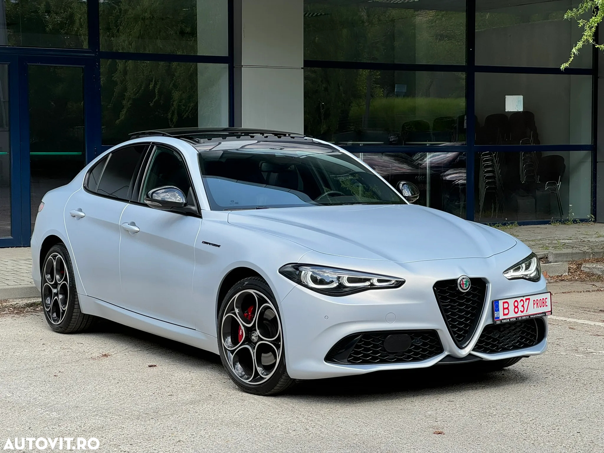 Alfa Romeo Giulia 2.0 Turbo 16V AT8-Q4 Competizione - 3