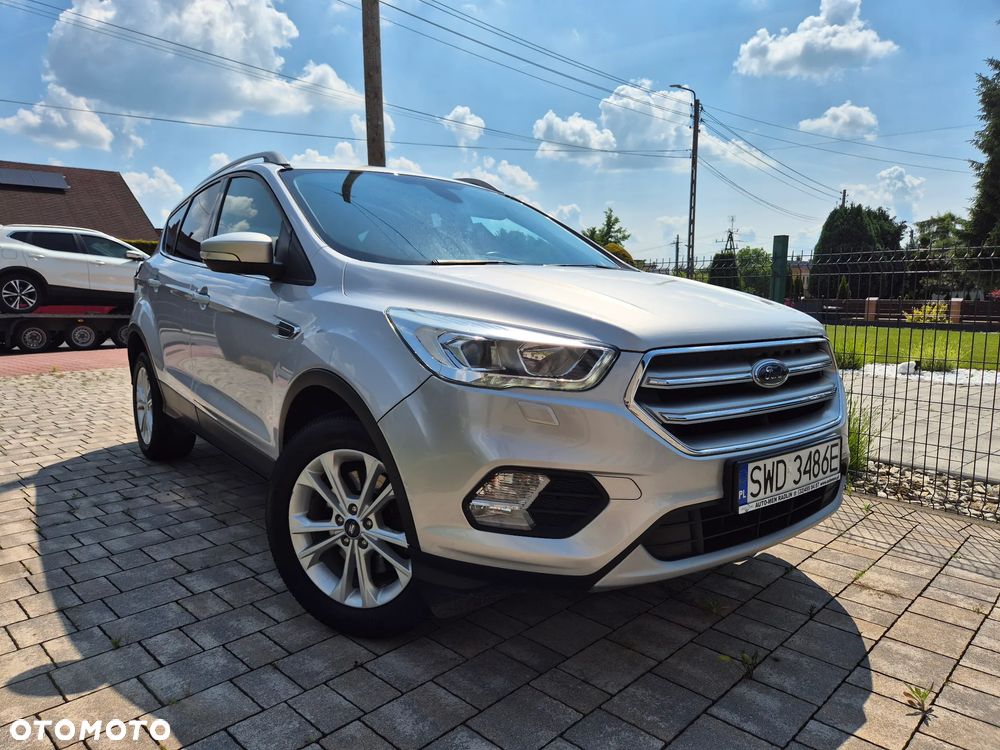 Ford Kuga 2.0 TDCi 4x2 Titanium - 2