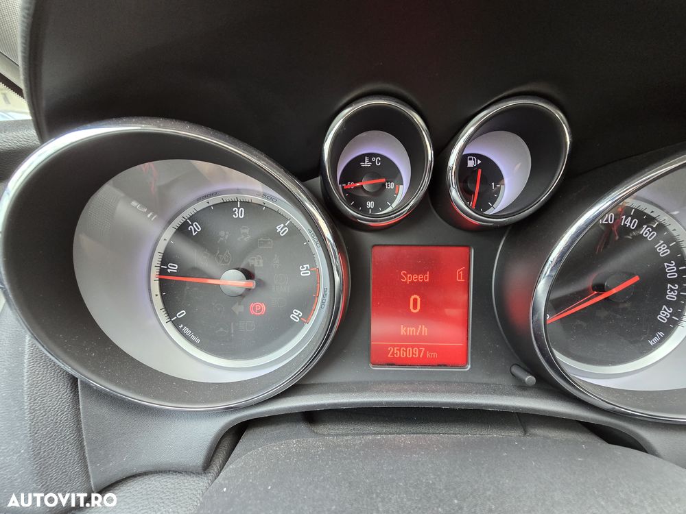 Opel Astra 1.7 CDTI ECOTEC - 7