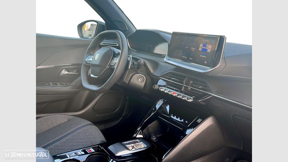 Peugeot 2008 1.2 Hybrid Allure e-DCS6 - 19