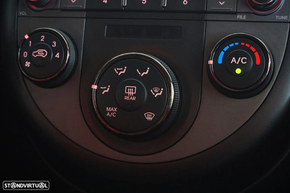 Kia Soul 1.6 CRDi EX - 14