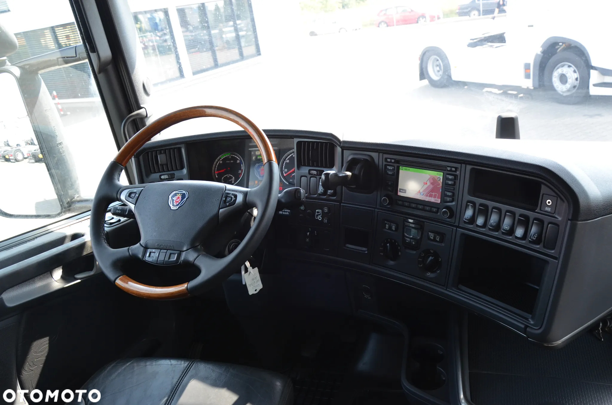 Scania R 450 / FULL AIR / SKÓRY / HYDRAULIKA / NAVI / LED / 6310 - 9