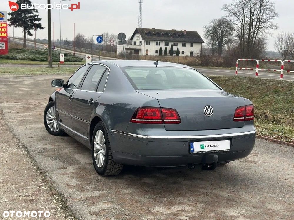 Volkswagen Phaeton - 33