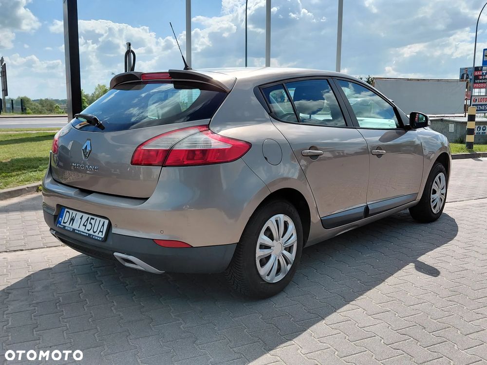 Renault Megane - 5