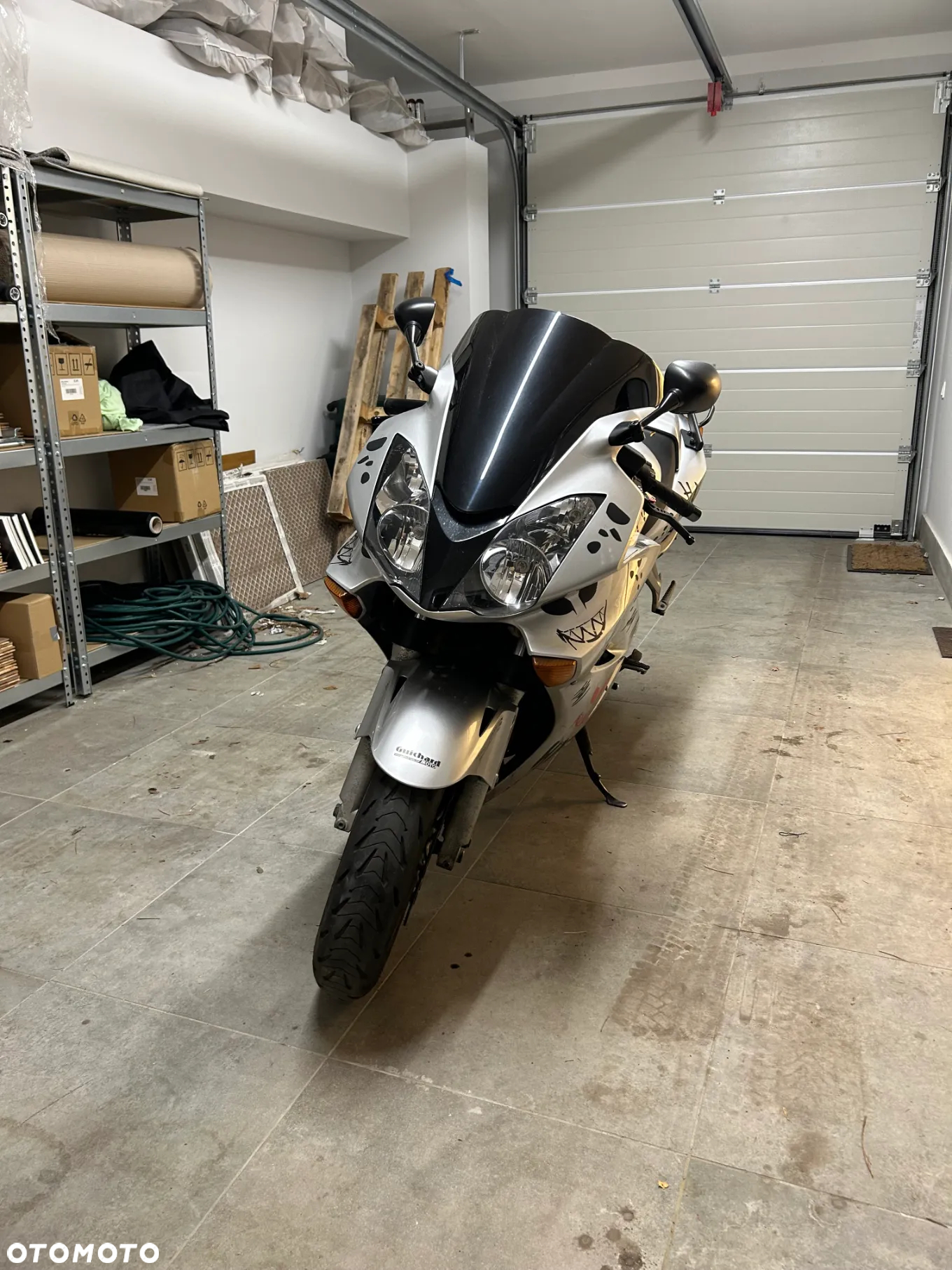Honda VFR - 7
