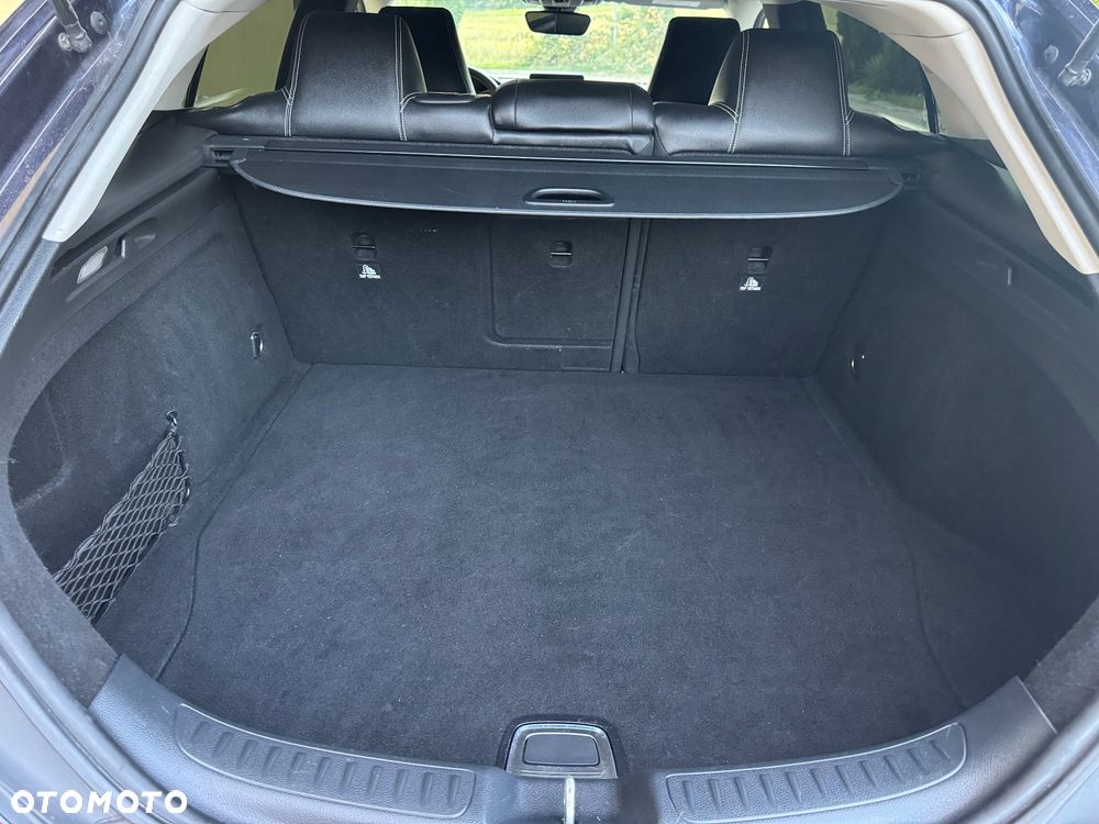 Mercedes-Benz CLA 180 d 7G-DCT Peak Edition - 28