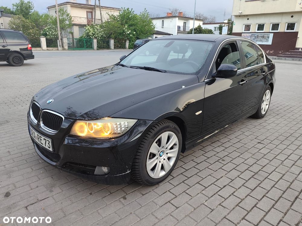 BMW Seria 3 318d - 12
