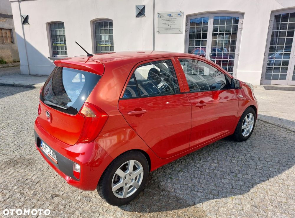 Kia Picanto - 4