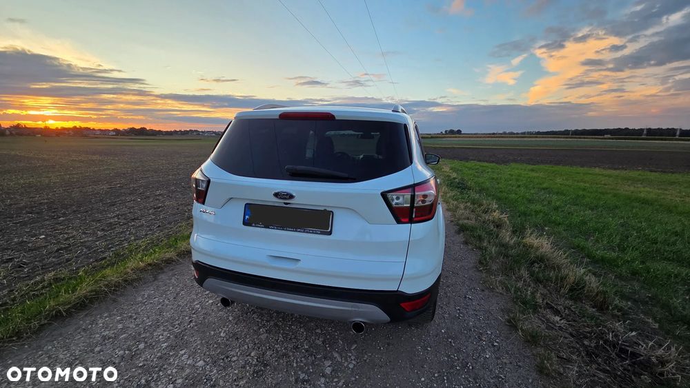 Ford Kuga - 9