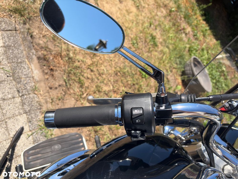 Yamaha XVS - 13