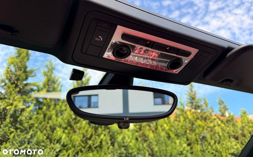 BMW Seria 1 118i Edition Sport - 28