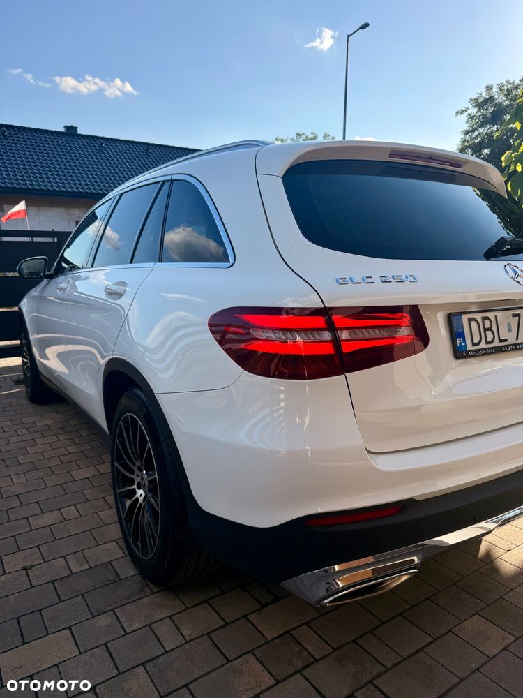 Mercedes-Benz GLC - 7