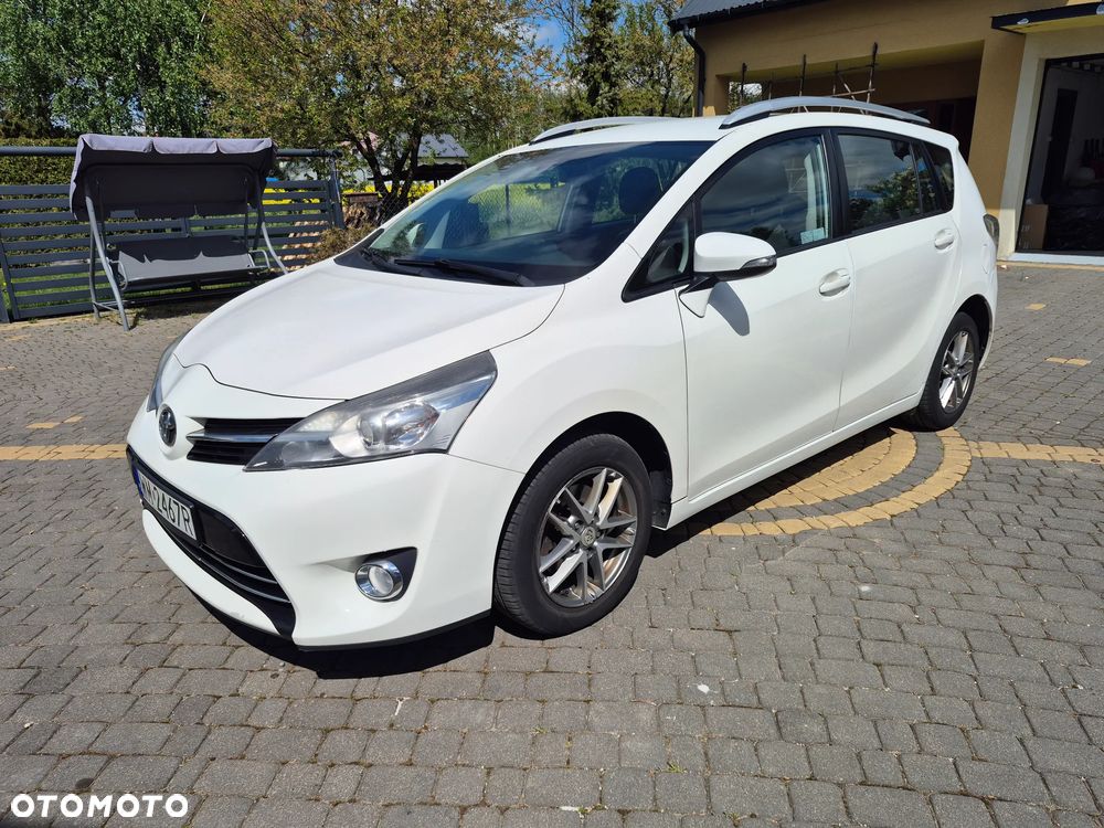 Toyota Verso 1.6 Active 7os - 1