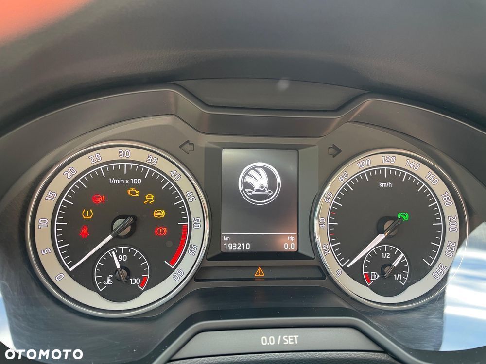 Skoda Octavia 2.0 TDI SCR Style DSG - 20
