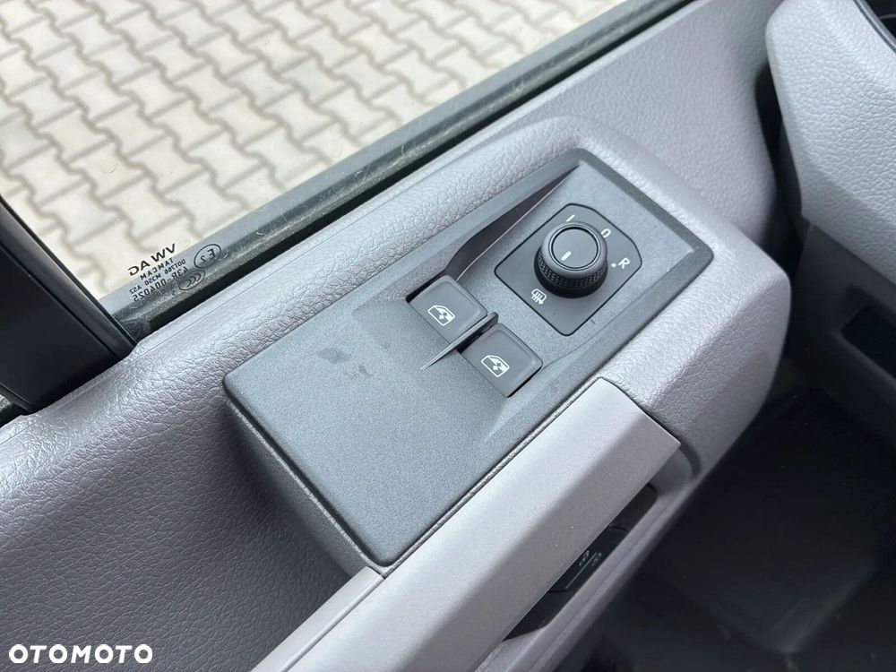 Volkswagen Crafter 35 Furgon LONG/L5H3, 2.0 BiTDI 177KM, Wysoki dach, r. o. 4490mm - 30