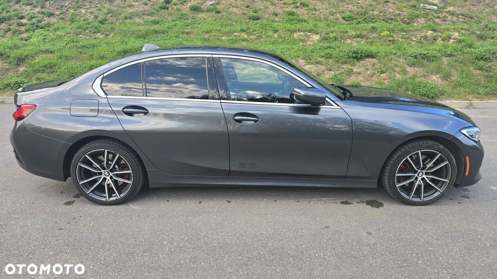 BMW Seria 3 330i Sport Line - 5