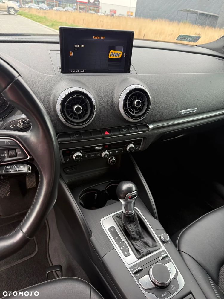 Audi A3 Limousine 1.6 TDI Sport S tronic - 8