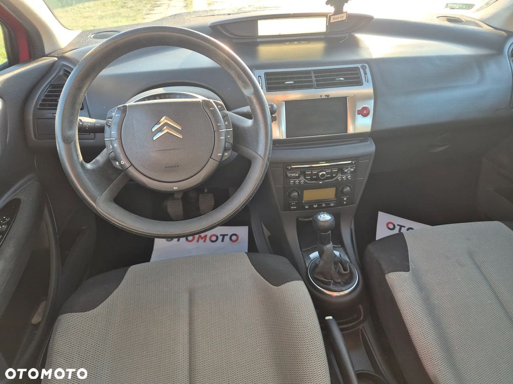 Citroën C4 1.4 16V Impress - 8