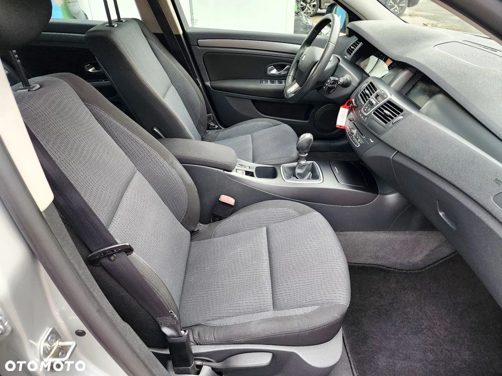 Renault Laguna 2.0 16V Expression - 28