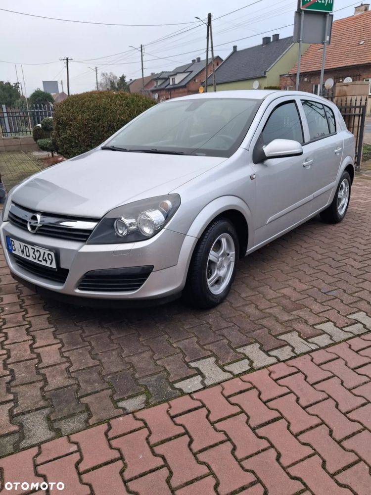 Opel Astra - 1