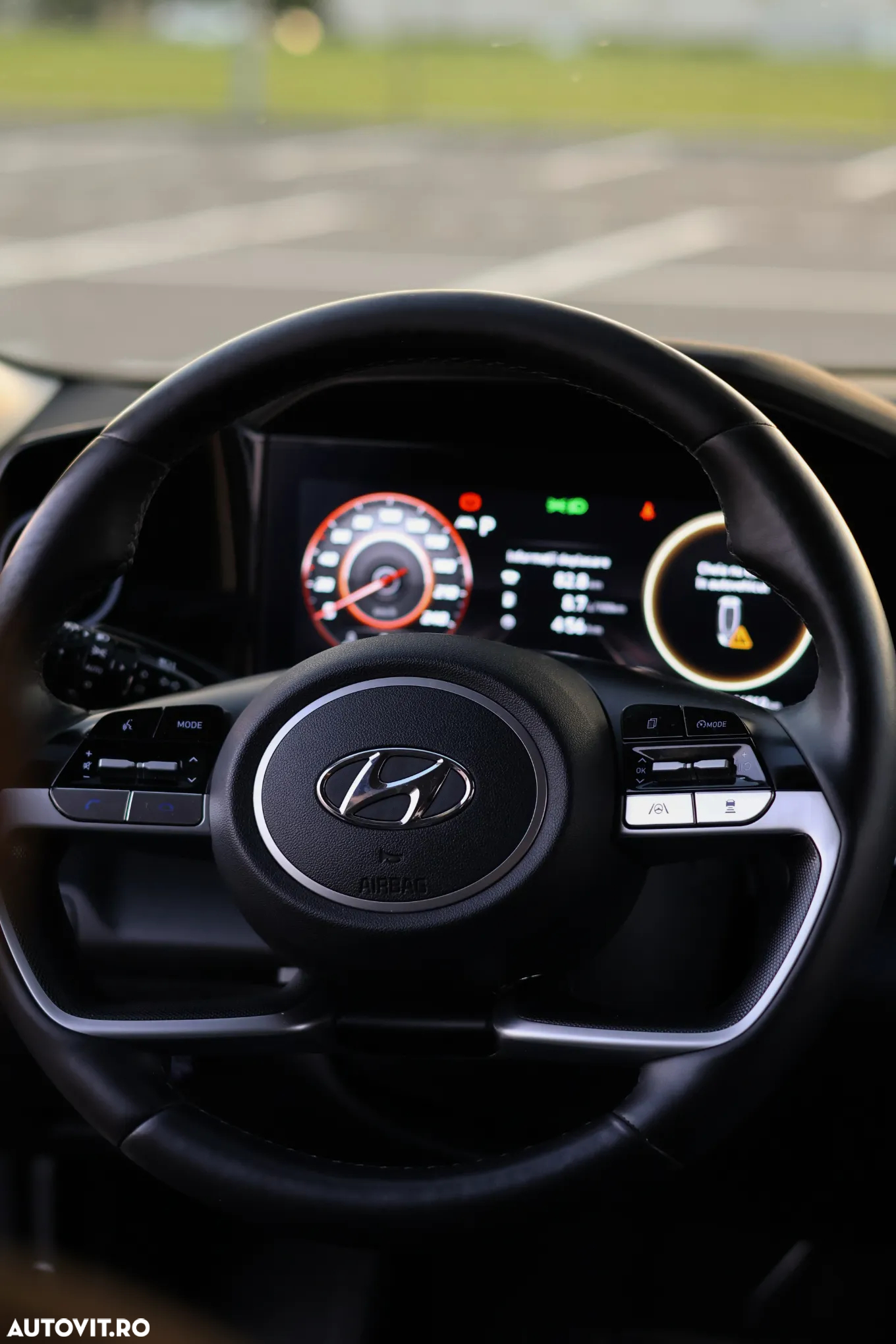 Hyundai Elantra 1.6 l 123 CP CVT Exclusive Navi - 16