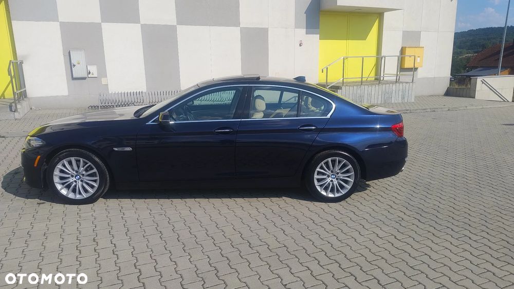 BMW Seria 5 528i xDrive Luxury Line - 20