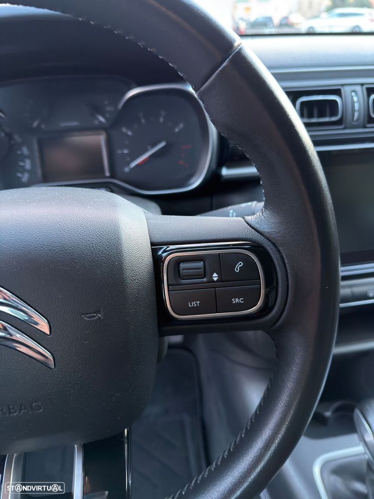 Citroën C3 1.2 PureTech Shine - 28