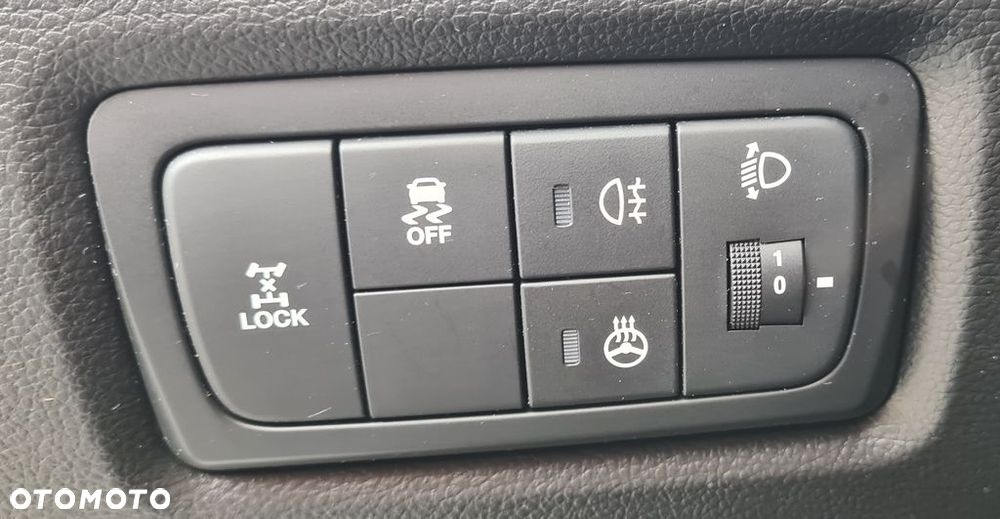 SsangYong/KGM Korando 2.0 E-XDi DPF 4WD Automatik Quartz - 23