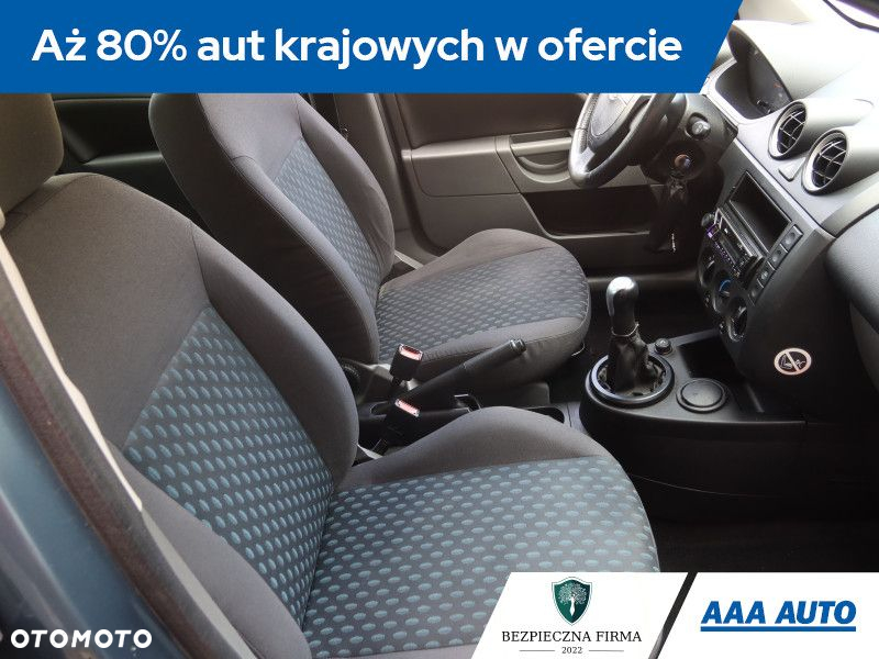 Ford Fiesta - 10