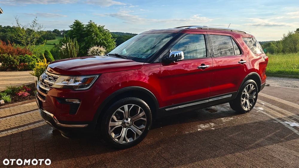 Ford Explorer - 4